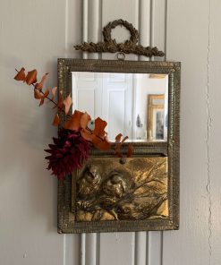 Alternative view of Ancien porte brosses en laiton